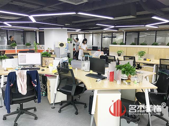 办公室合欢视频导航完工照.jpg